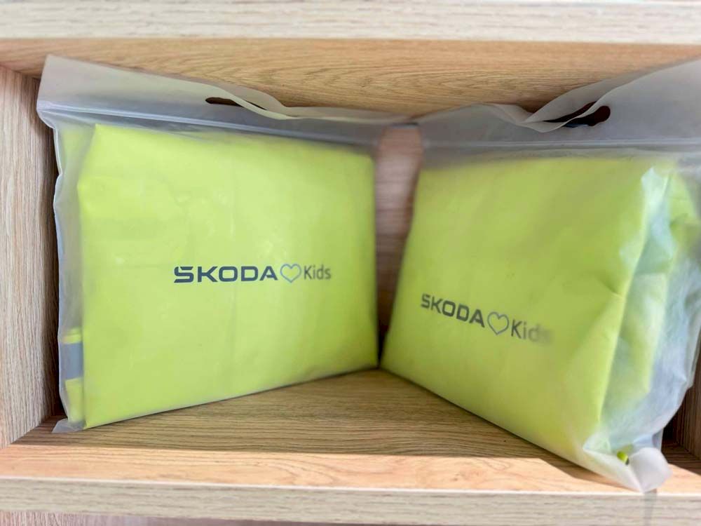 Danh sách phụ kiện và đồ chơi chính hãng nhập CH Séc dành cho xe ô tô Skoda