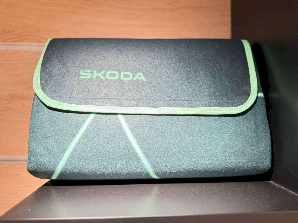 Danh sách phụ kiện và đồ chơi chính hãng nhập CH Séc dành cho xe ô tô Skoda
