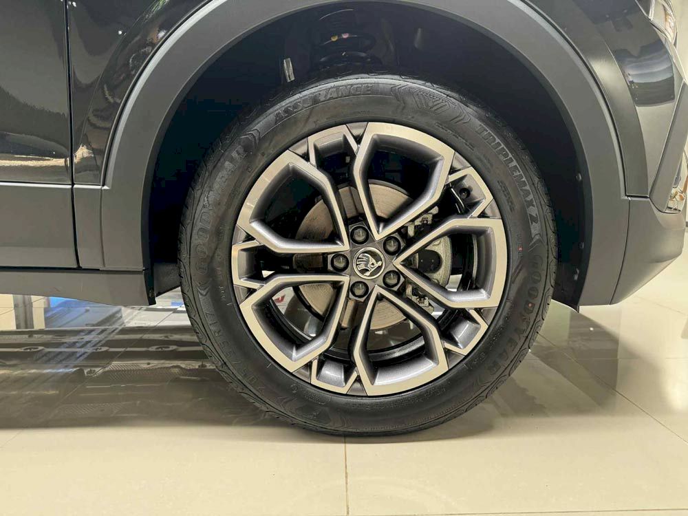 Với mức gi&aacute; 589 triệu (VAT), Skoda Kushaq l&agrave; mẫu xe đ&aacute;ng mua như thế n&agrave;o?