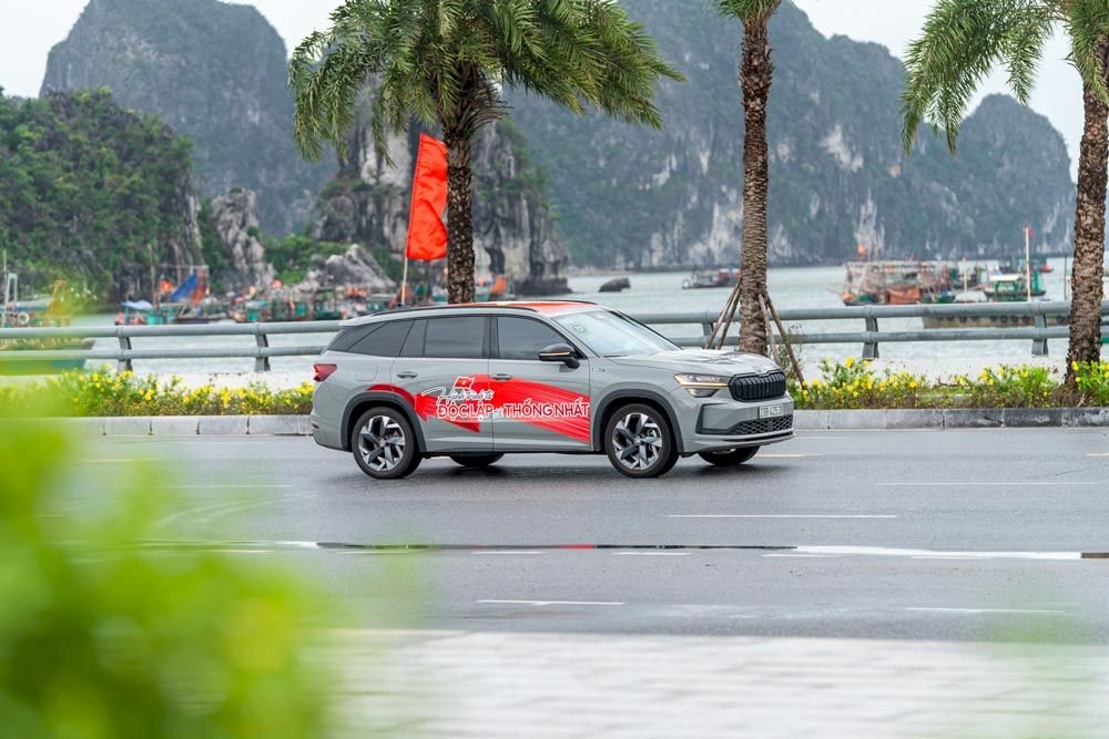 Đ&aacute;nh gi&aacute; Skoda Kodiaq: SUV 7 chỗ đẳng cấp, &ecirc;m &aacute;i đ&aacute;ng ngạc nhi&ecirc;n