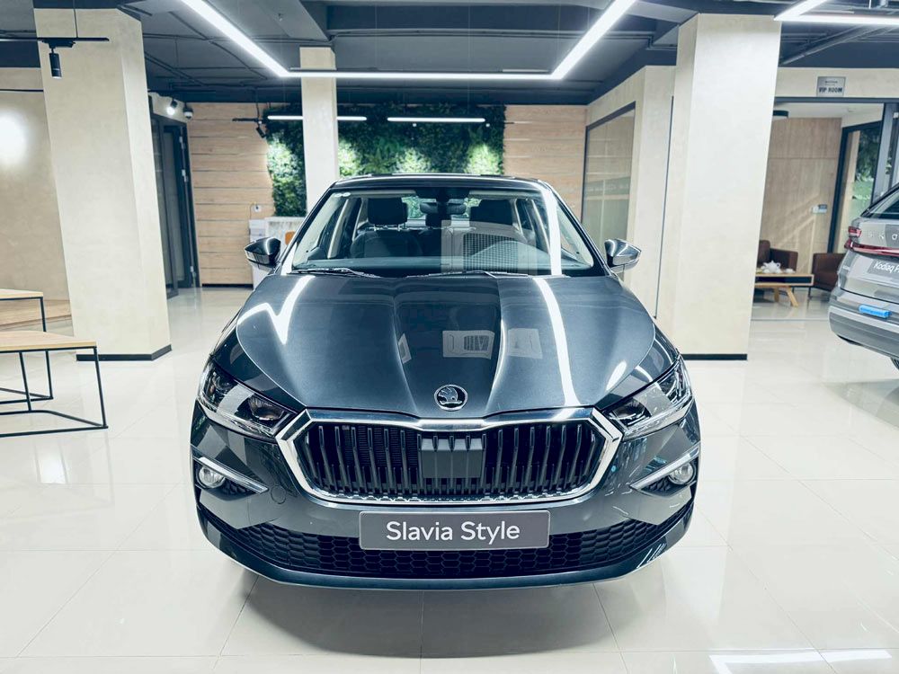 Skoda Slavia 2025 chính thức ra mắt, gây " shock " với mức giá