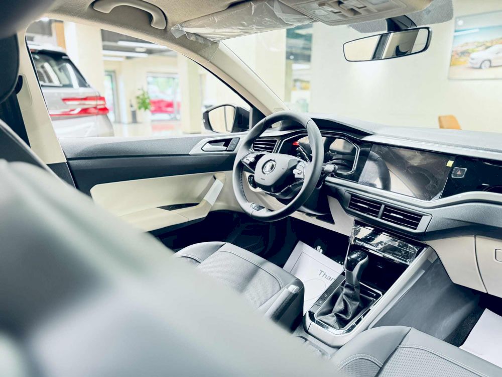 Skoda Slavia 2025 chính thức ra mắt, gây " shock " với mức giá